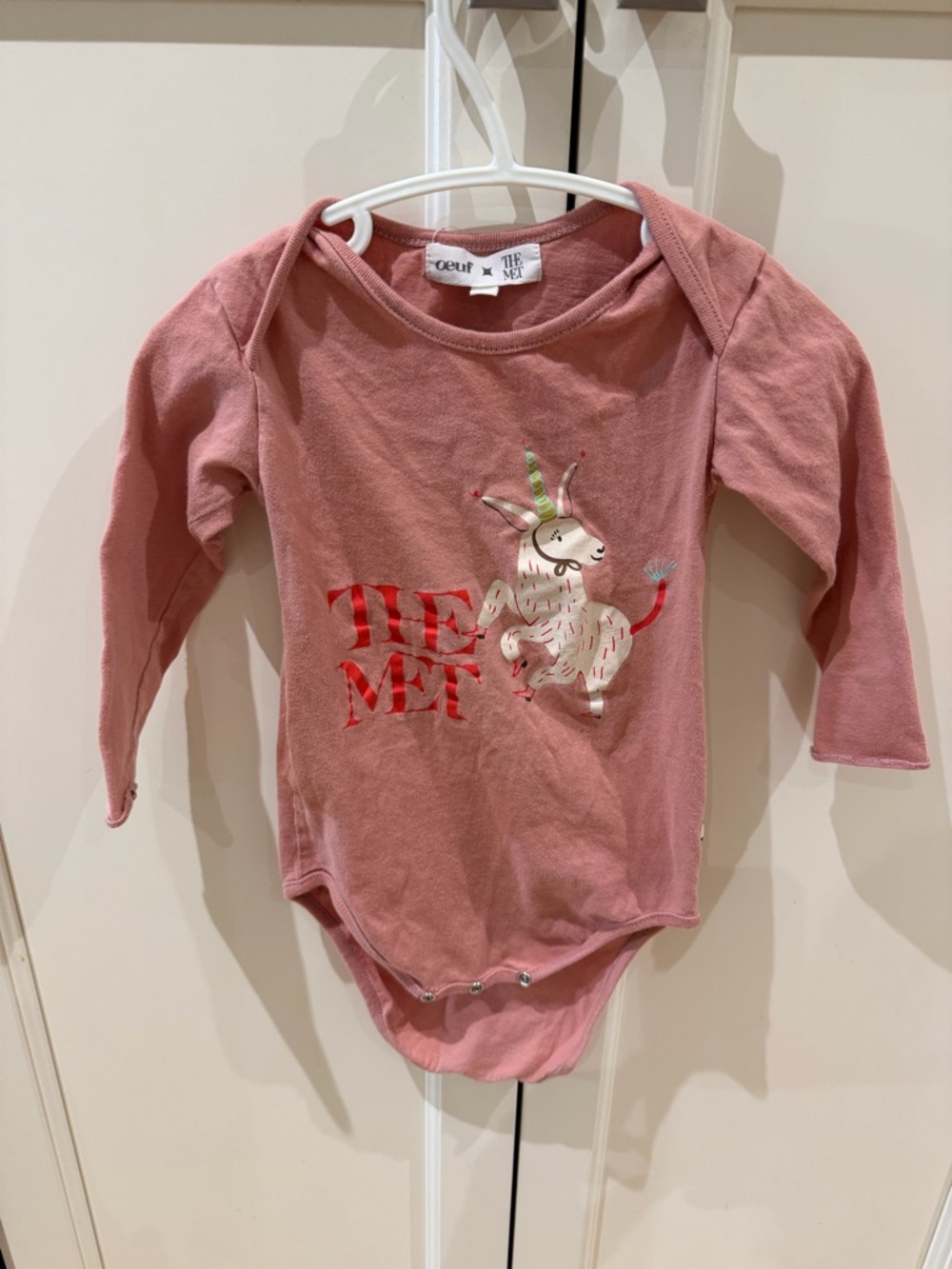 Oeuf x the met Dusty Pink Unicorn Long-Sleeve Bodysuit